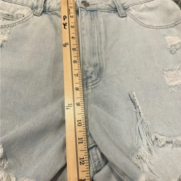 VERVET destroyed light wash high waisted shorts - Picture 8 of 11